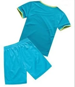 High quality fashion 100%polyester kids training suit/wholesale latest design boy sports suit