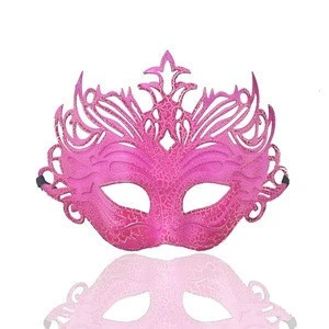 Hot Sale Plastic Tiaras for Christmas day or birthday party