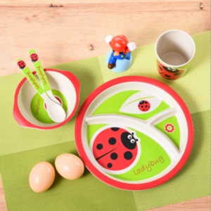 Ladybug Compartement Bamboo Fiber Dinnerware Set For Children
