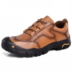 Men Hiking Shoes Outdoor Anti-Slip Mens Sneakers Leather Camping Climbing Men's Casual Sports Shoes Plus Size