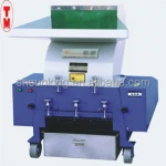 Plastic crusher machine