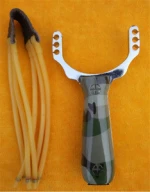 Powerful Aluminium Alloy Slingshot Sling Shot Catapult Camouflage Bow Catapult Outdoor Hunting Camping Travel Kits