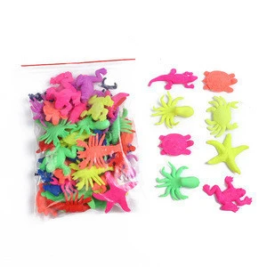 Wholesale party small gifts water soaked expansion toys extended marine animals water soaked growth dinosaurs