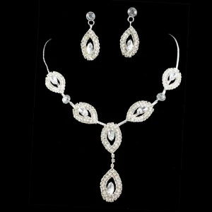 XL802 Hot sale Teardrop crystal Bridal jewelry set Rhinestones necklaces set Wedding silver jewelry set