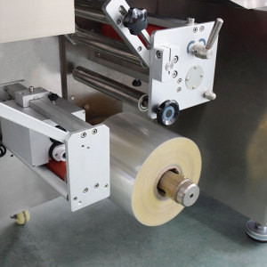 Buy Automatic Flow Pack Horizontal Tissue Paper Soap Chocolate Bar ...