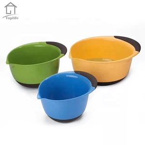 Baking 3pcs plastic stackable nesting storage baking mixing bowl set with non-slip bottoms and pouring spout