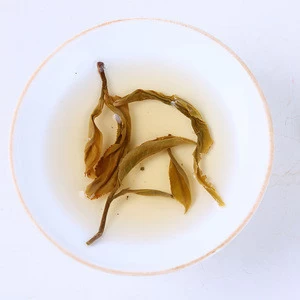China Yunnan big leaf species natural good Puer tea