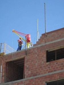 Construction Hoist / Construction Lifter / Crane - C3 EQUIPAMENTOS