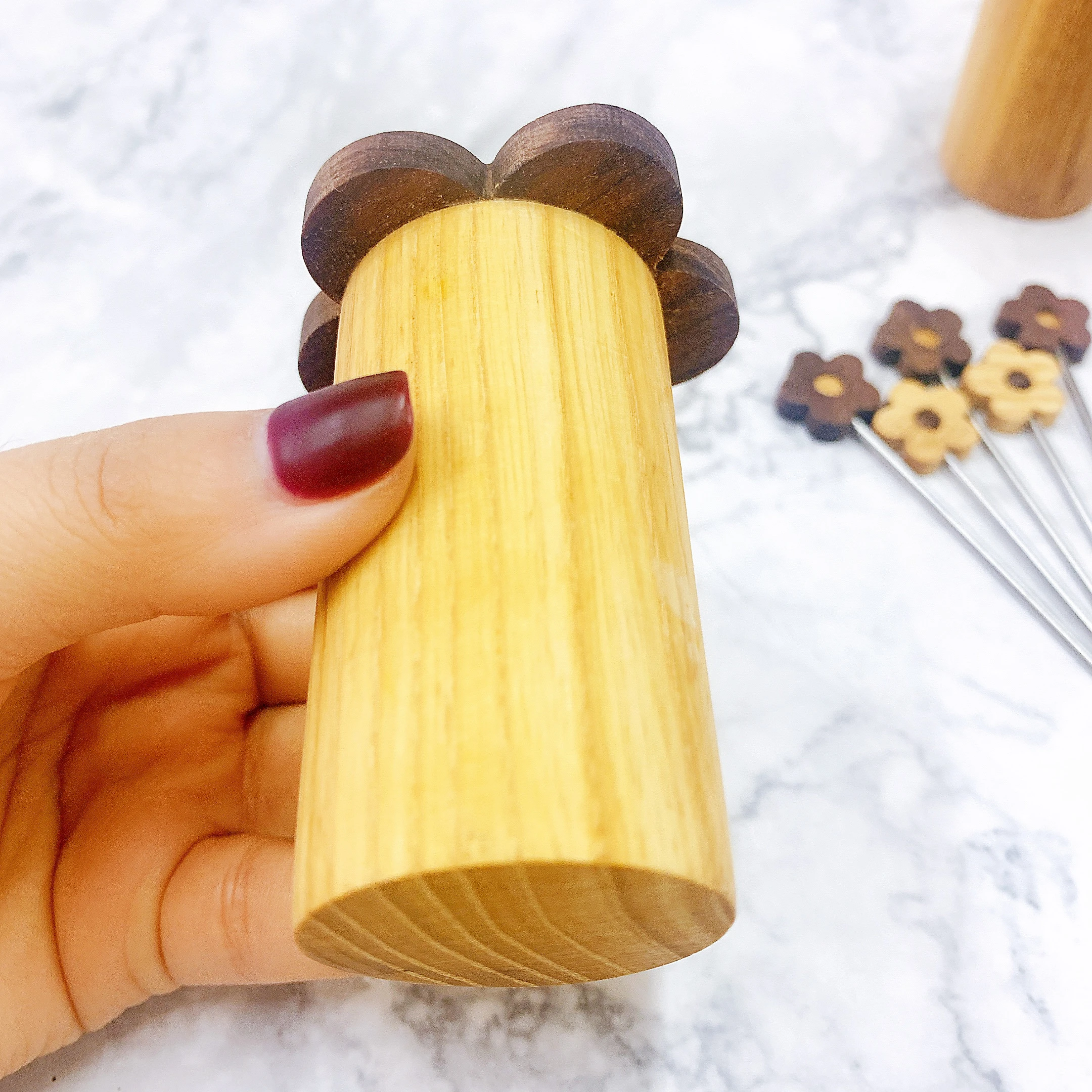 Cute Design Walnut Wood and  Stainless Stain Flower Plant Sticks  Fruit Metal Cocktail Picks Skewers with holder