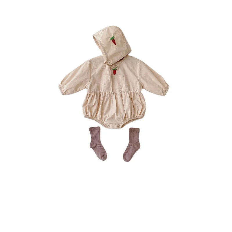 Eco-friendly GOTS certified organic cotton new born baby romper with socks &amp; hats