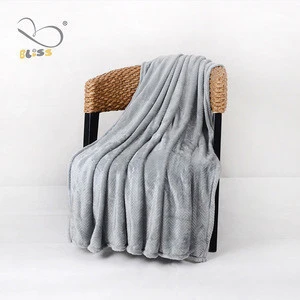 Factory super soft 100%polyester plush throw cheap embossed flannel fleece blanket