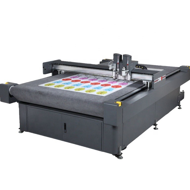 Factory Supply Vinyl Cutter Machinery PP Paper Cutter Machine With Oscillating Tool Soft Board Cutting Machine