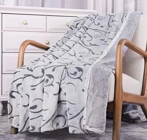 Fleece Blanket OEM Super Soft 100% polyester Flannel Winter Travel Plush coral Fleece Blanket
