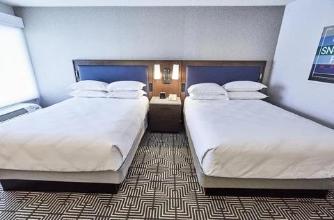GRT6104 Hotel Bedroom Sets Modern Commercial Hotel Beds Room Metal Furniture Sets 5 Star Hotel Furniture