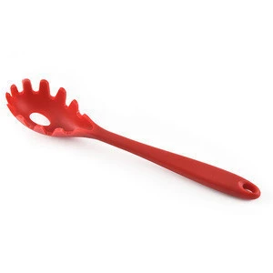 Kitchen Accessories Gadgets Tools Slotted Spaghetti Strainer Server Fork Spoon Silicone Pasta Spaghetti Server