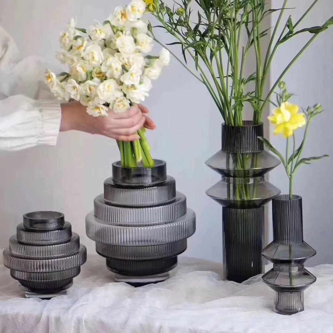 Luxury decoration Creative Original Designer Nordic Minimalist Light Luxury Glass Flower Vase