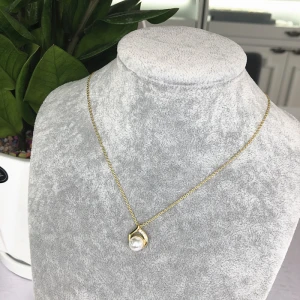 New Arrivals Womens Accessories Water Drop Pendant Necklace