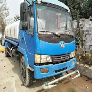 Used JIE FANG CLM water tank truck on sale / DONG FENG 2X4 watering tanker /Diesel engine bowser