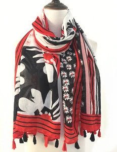 Women knitted wholesale scarf shawl/ 2019 hot sale winter women scarves shawl
