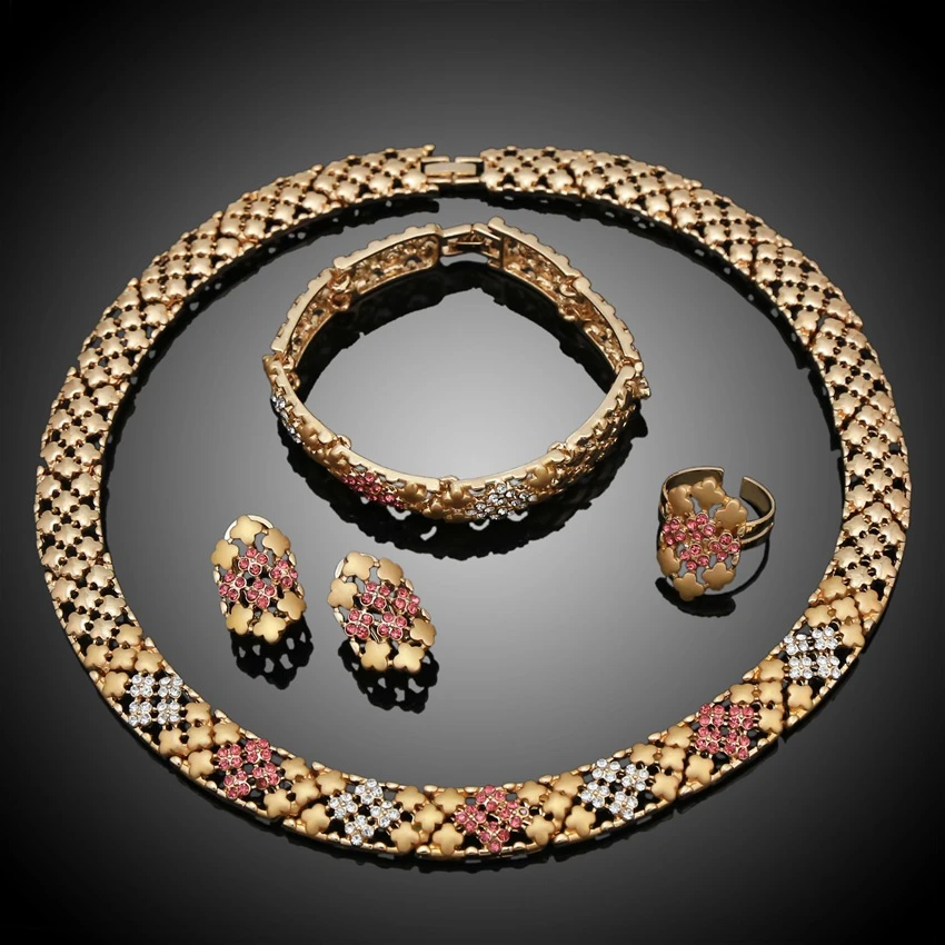 Yulaili Jewelry SetBridal Dubai Gold Jewelry Sets Rose Gold Bridal Sets Wonder Woma Bracelet Nigerian Wedding Party Women