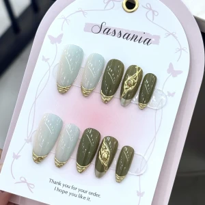 Luxury-Style Green Mint 3D Gold Texuture Press On Nails