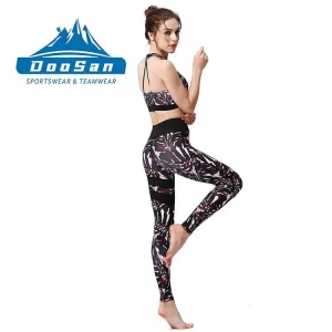 Sublimation Gym Wear Female Athletic Seamless Woman Ombre Yoga Set