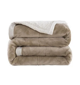 100% polyester fabric solid flannel blanket wholesale winter fleece blankets