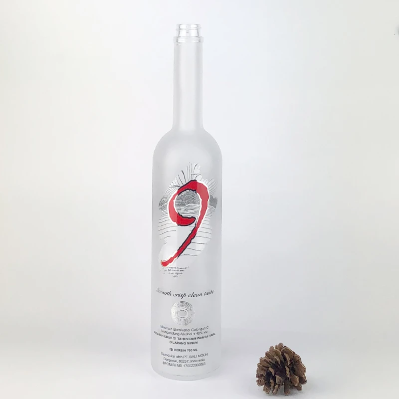750ml glass tequila / whiskey / vodka bottle CY-216