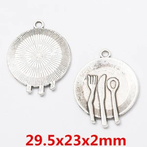 Best selling Factory wholesale custom made metal small spoon charm