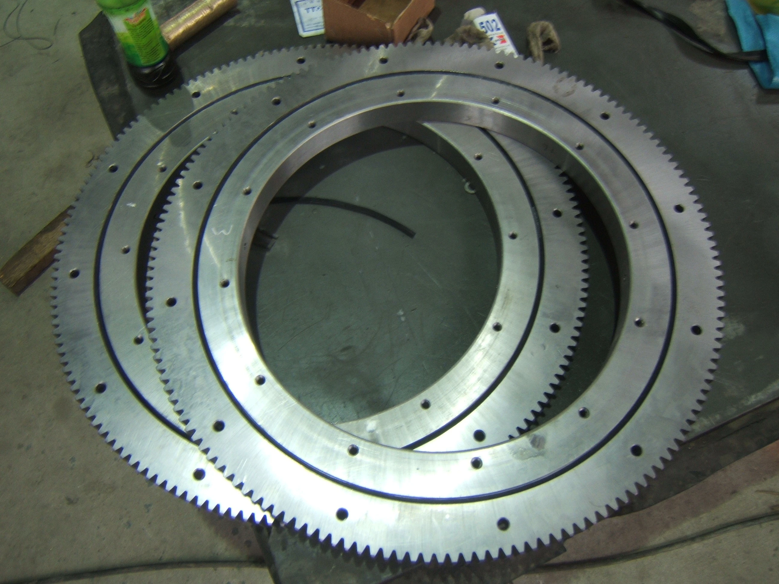 Competitive price  High precision   external gear slewing ring bearing