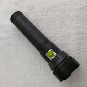 Cross-border P70 strong light flashlight outdoor waterproof USB charging long shots fixed-focus high-power LED flashlight