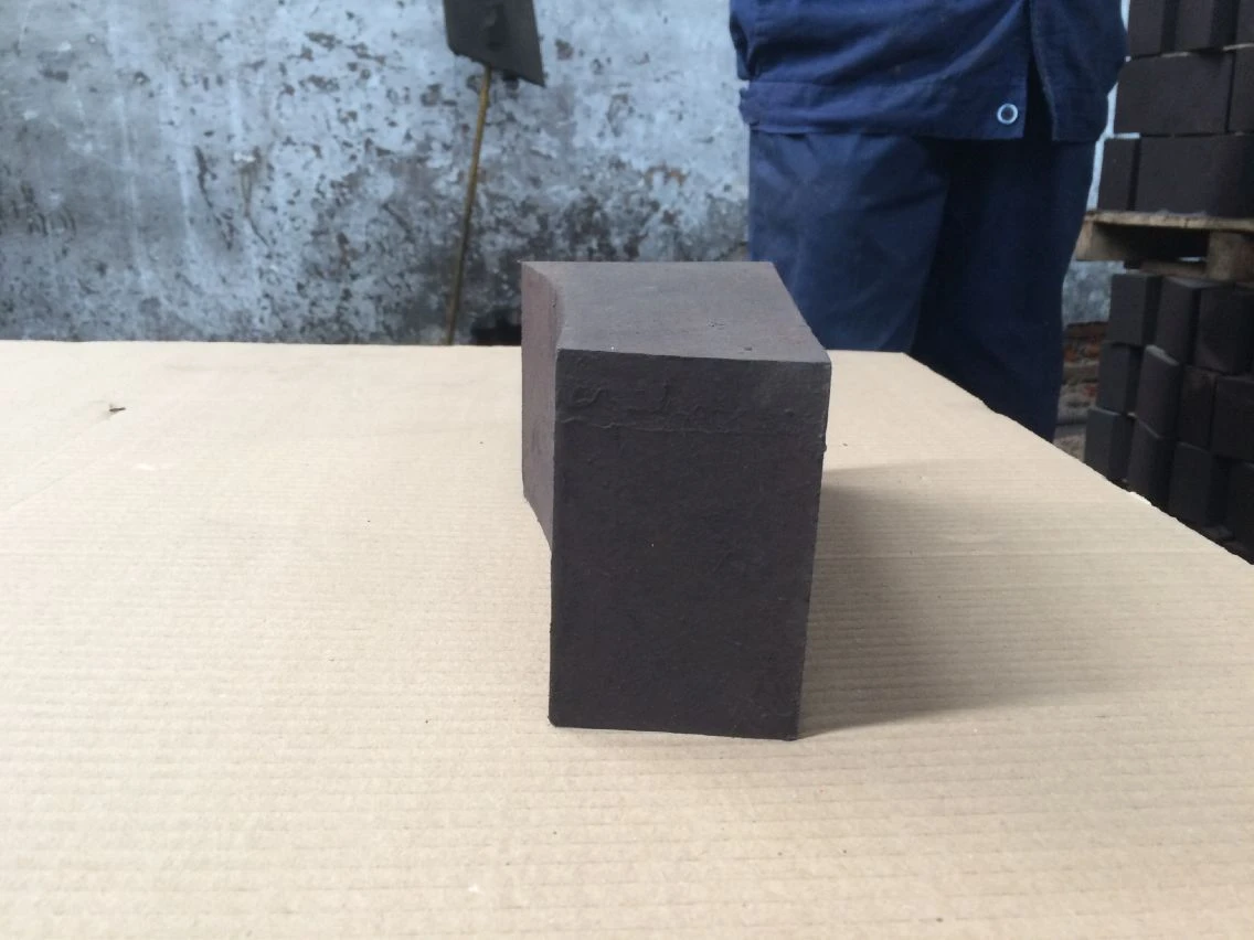 Different Size Special China Magnesia Refractory Heat Resistant Bricks Fire Brick