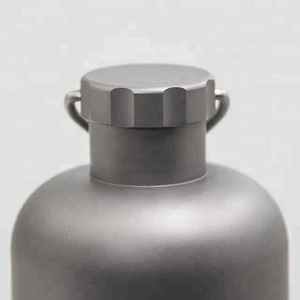 Food Grade 600ML Titanium bottle  With outdoor camping hiking tableware