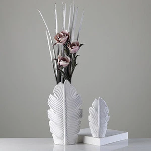 Good china home decor supplier jingdezhen porcelain 3 piece set ceramic vases for white decoration