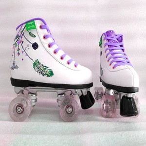 High quality flashing roller skating for sale with the best price