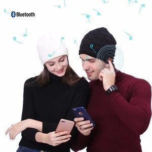 Knit Hat Warm Wireless Winter Hat Earphone Bluetooth Beanie