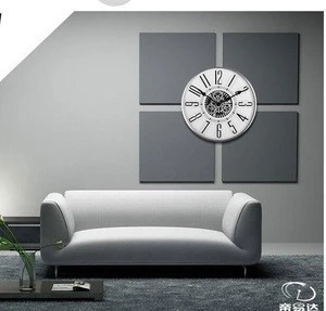 Minimalist Modern Fashion Hollow Mechanical Quartz Clock