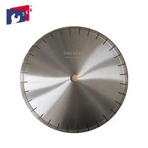 Notched rim sintered diamond saw blade for gemstone marble and granite