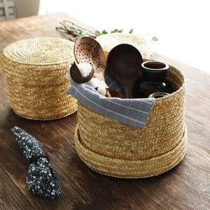 Round handmade wheat straw storage basket with lid