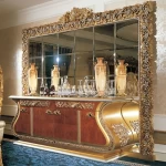 Royal Palace Rococo Luxurious Buffet Cupboard Cabinet/ Solid Wood Carved Golden Sideboard Cabinet with Mirror