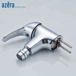 Sanitary Ware Best Selling In Europea Online Sale Wholesale WC Easy Cleaner Butt Vagina Wash Bathroom Brass Bidet Faucet