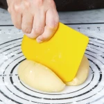 Silicone Dough Scraper Plastic Pastry Cutter Silicone Bowl Scraper Plastic Cake Scraper