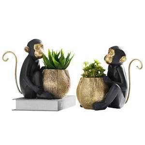 Wholesale animal statues resin crafts for home decoration