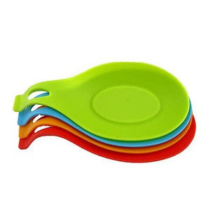 Wholesale Cheap BPA Free Flexible Silicone Kitchen Utensils Ladle Holder Spoon Rest