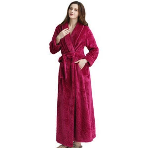 wholesale Ladies new cardigan bathrobe for fall/winter 2019 velvet leisure fashion pajamas ladies flannel bathrobe