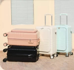 travel bag sturdy and durable can be brought on board beautiful and fashionable suircase trolly bag