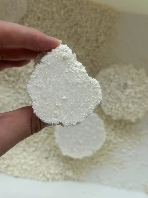 Dust Free Cassava Cat Litter Made from Pure Plant Materials Fast Clumping