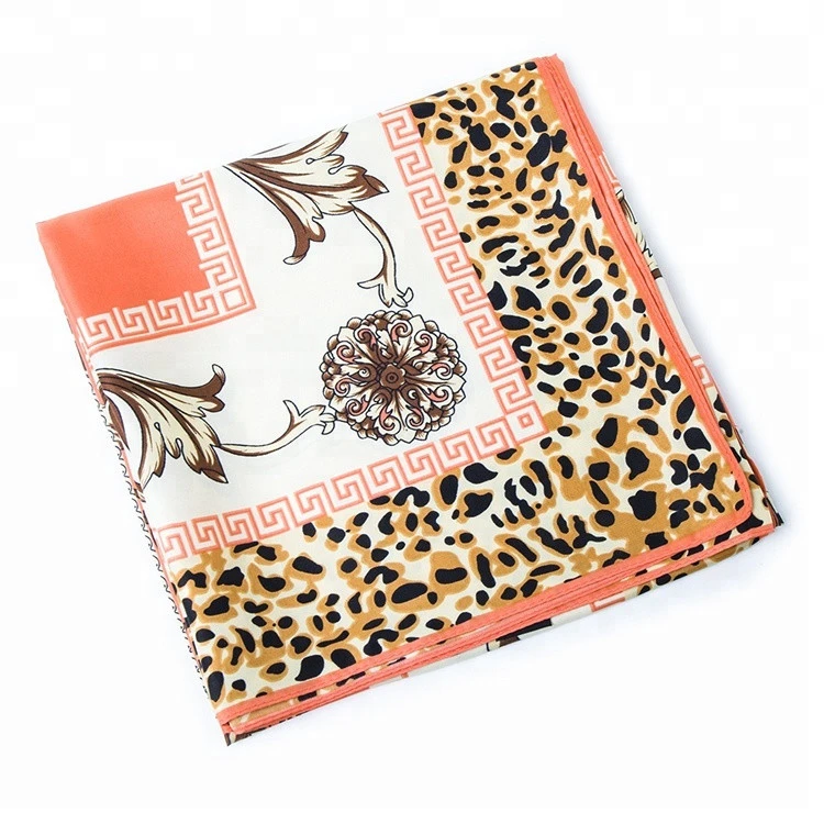 100*100CM Wholesale Fashion Customized Super Soft Satin Shawl Chain Leopard Print Silk Lady Square Scarf