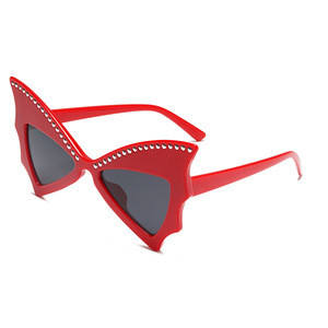 2020 High Fashion Design European and American Fashion Gathering Bat Party Shades Sunglasses