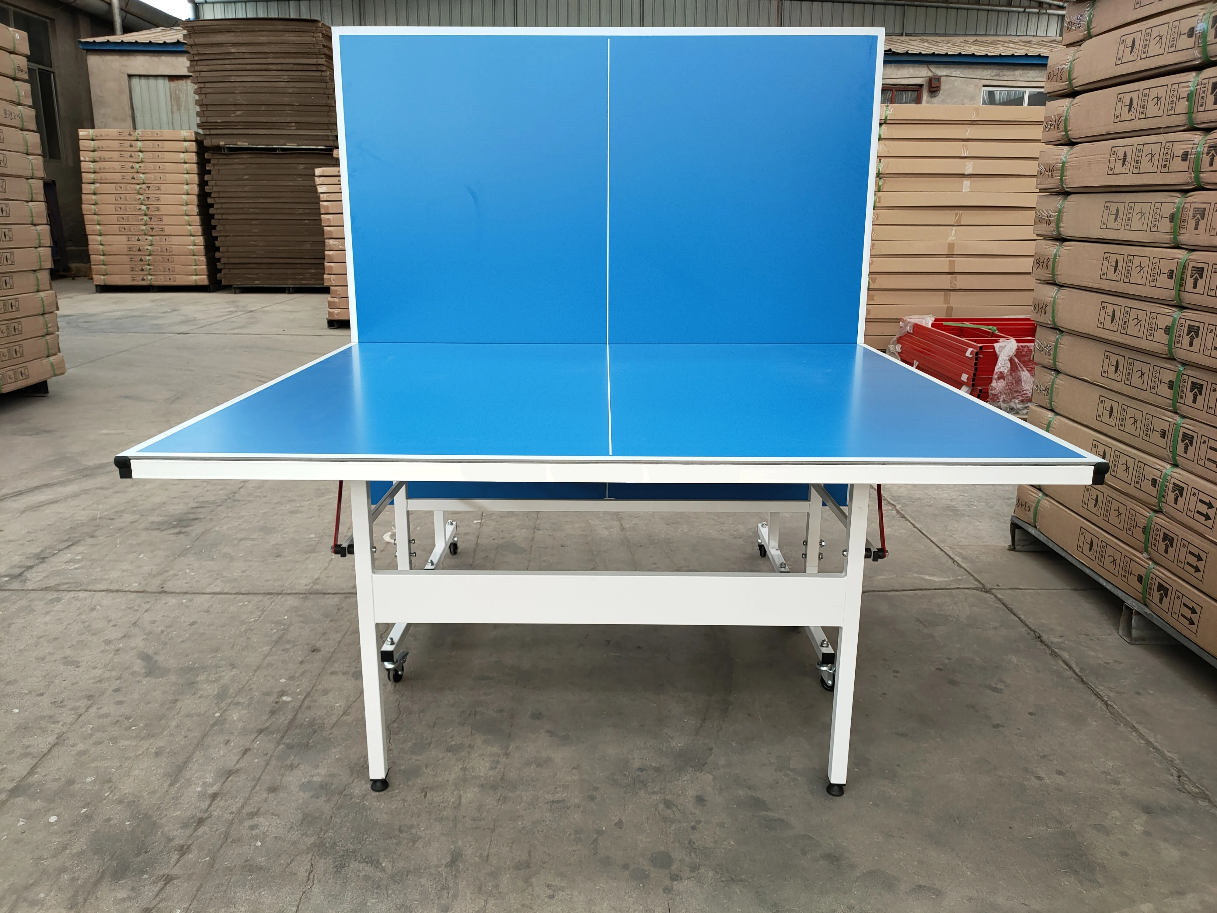 Aluminium Outdoor movable foldable table tennis table